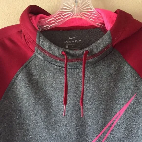 Nike Dri-Fit Hoodie - Picture 2 of 5